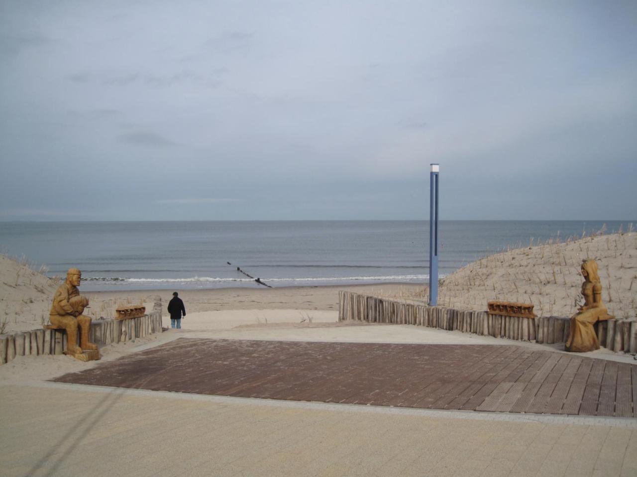 Apartment Astra Zempin Buitenkant foto